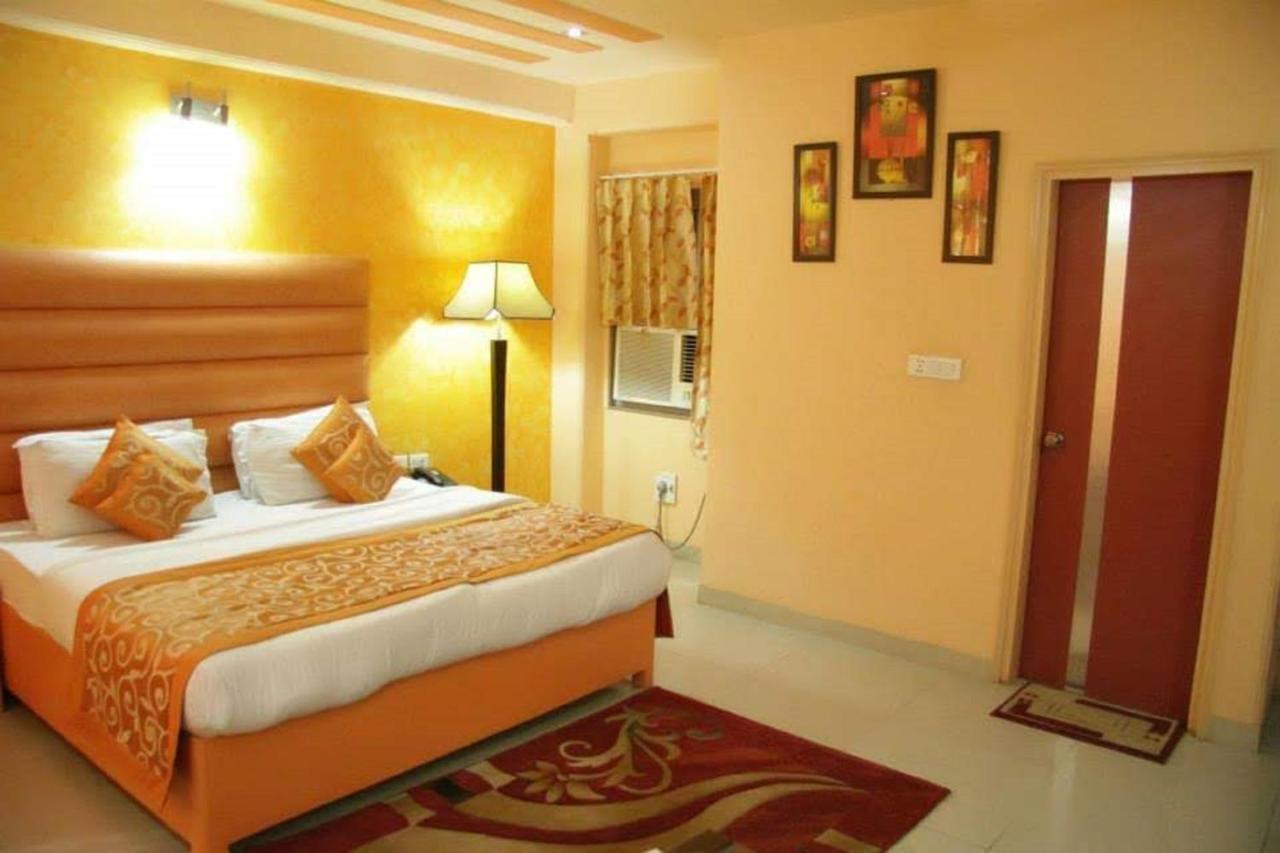 Hotel Classic Paradise Nové Dillí Exteriér fotografie
